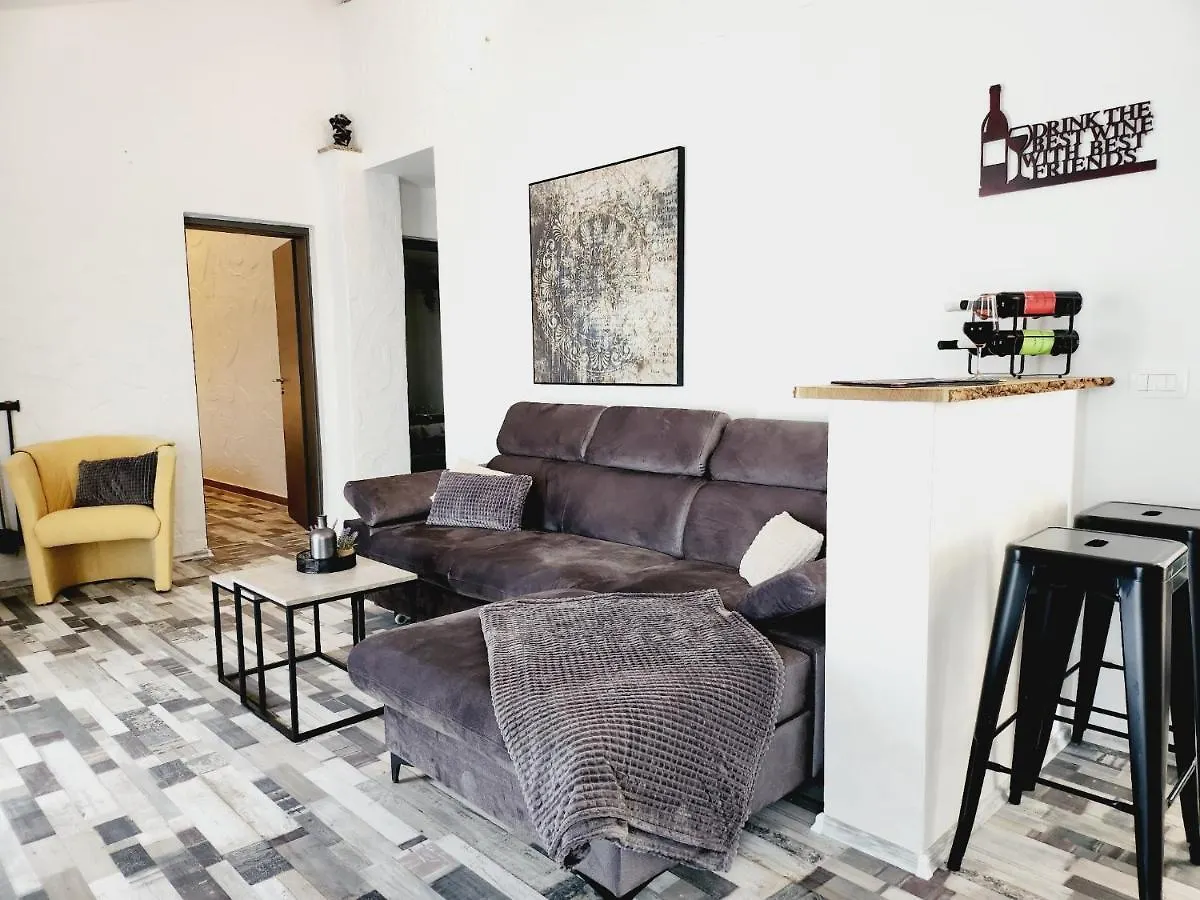 Holiday home Kuca Za Odmor Capella Villa Stuti Croatia